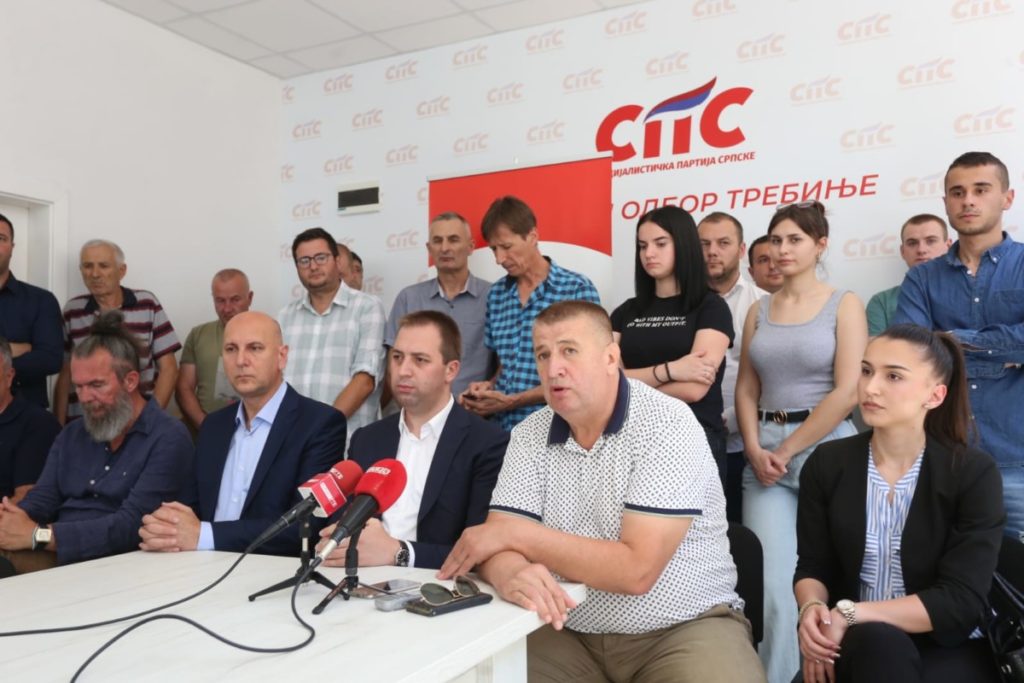 СЛАВКО ВУЧУРЕВИЋ НОВИ ЧЛАН СПС-а: Циљ је јачање Српске и стварање бољих услова за живот грађана