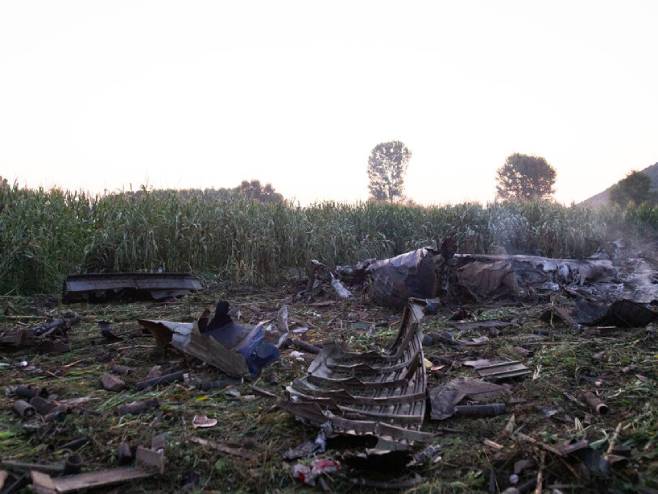 POGINULO OSAM UKRAJINACA: Oglasio se Kijev o padu aviona u Grčkoj