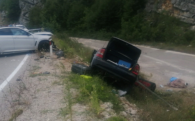 DVIJE OSOBE POGINULE: Detalji stravične saobraćajne nesreće u Crnoj Gori