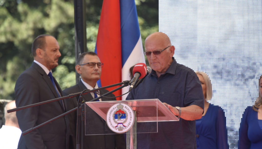 SRBI PAMTE OLUJU: Šobić poručio Hrvatskoj da se suoči sa svojom ratnom prošlošću