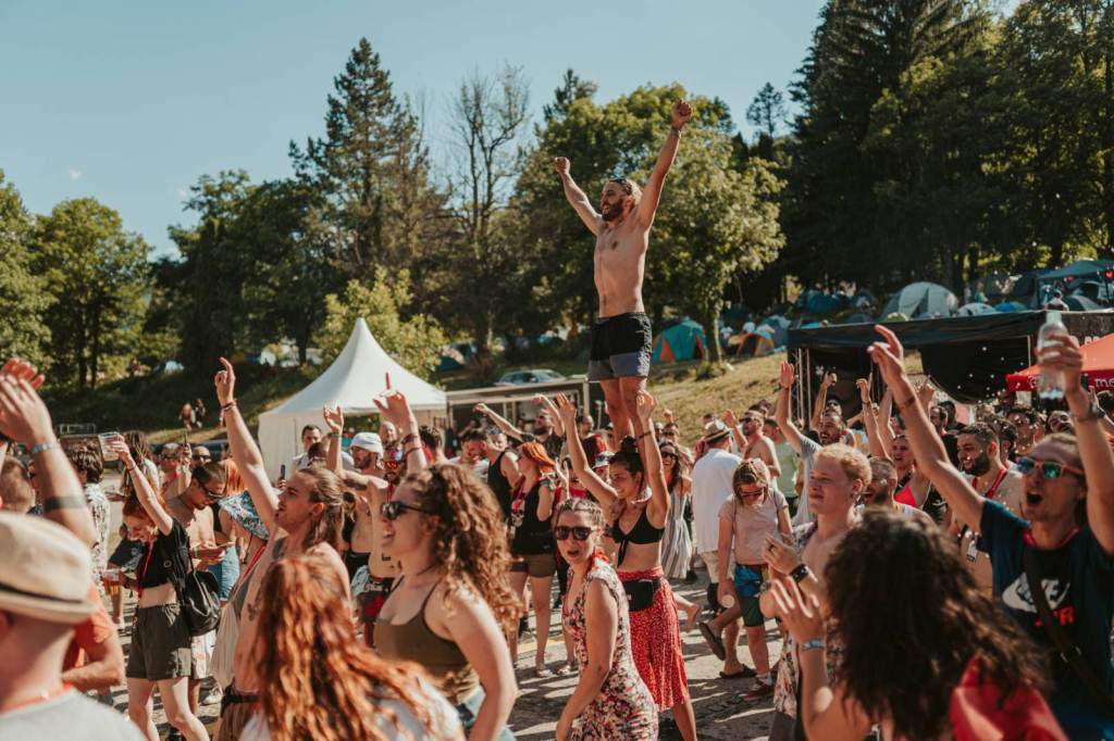 PRVO VEČE OK FESTA: Noć koja je pomirila rege i pank