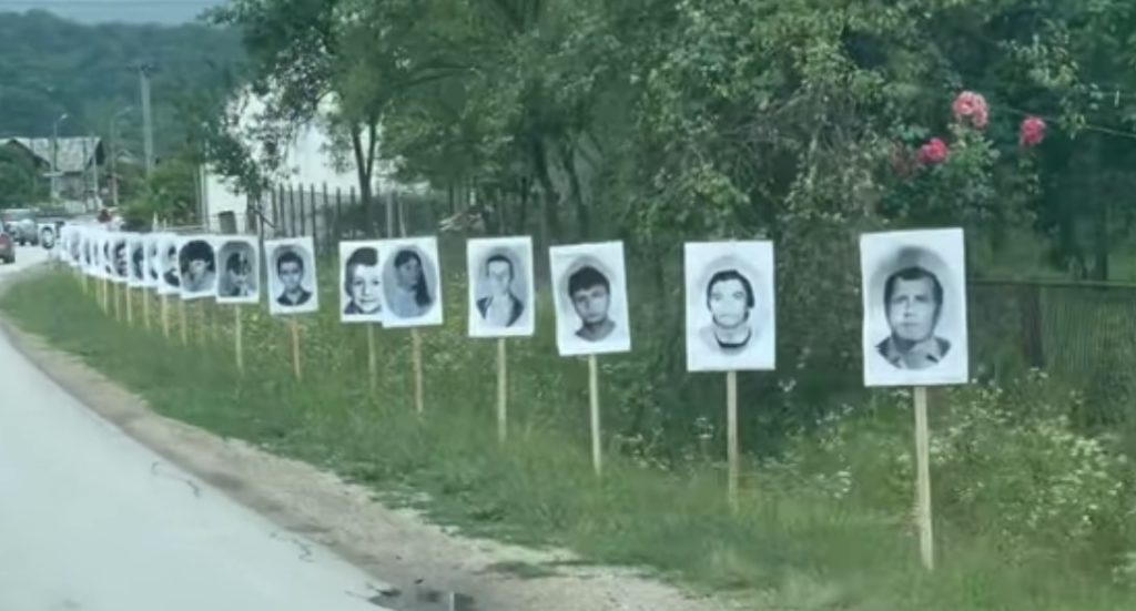 SKANDAL U BRATUNCU: Policija naredila uklanjanje fotografija ubijenih Srba (VIDEO)