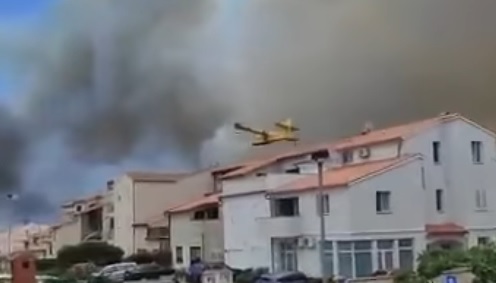 SUMNJA SE DA JE POŽAR PODMETNUT: Vatrogasci i dalje na terenu u Puli