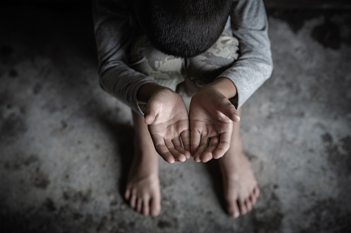 VELIKI PROBLEM U BIJELJINI: Na ulicama prosjači 53 djece