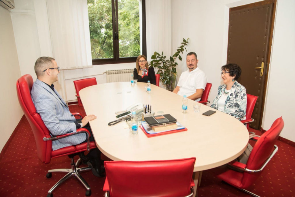 ПОДРШКА УЧЕНИЦИМА: Општина Прњавор за екскурзије издвојила око 18 хиљада КМ