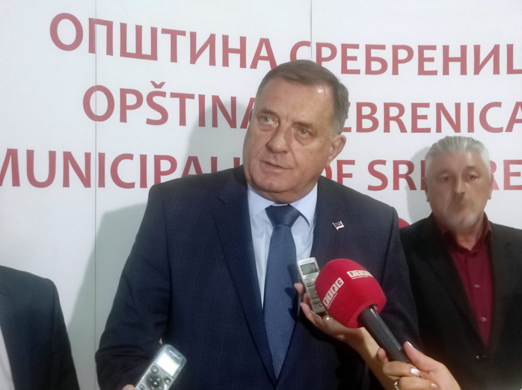 „DOPRINIJELI ZAŠTITI PRAVA RADNIKA“ Dodik čestitao jubilej 30 godina Saveza sindikata