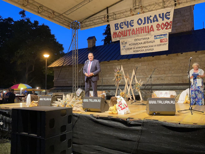 DODIK OTVORIO „VEČE OJKAČE“: Počela tradicionalna manifestacija u Kozarskoj Dubici
