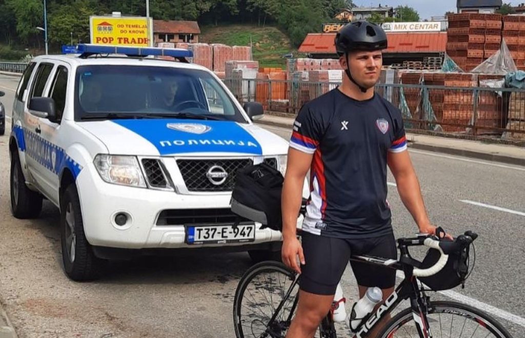POSEBNA MOLITVA ZA MALIŠANE OBOLJELE OD KARCINOMA: Pripadnik žandarmerije Srpske krenuo biciklom do Ostroga (FOTO)
