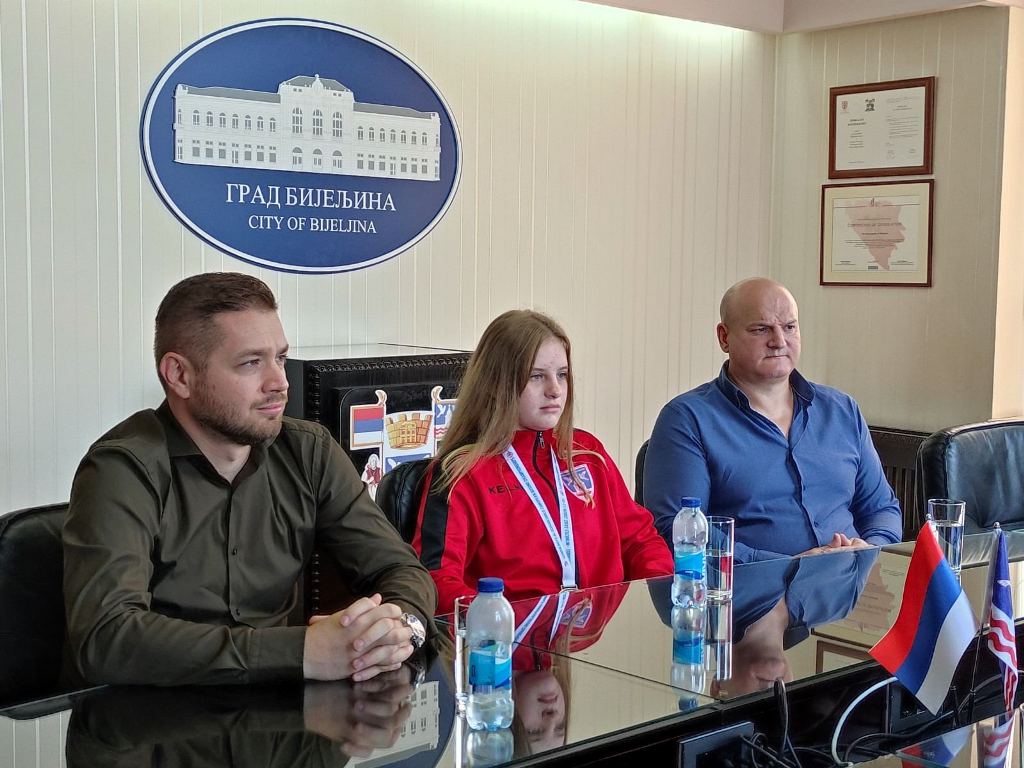 ЗАСИЈАЛО СРЕБРО ИЗ ТУРСКЕ: Почасни пријем за Дуњу Вускић (ФОТО)