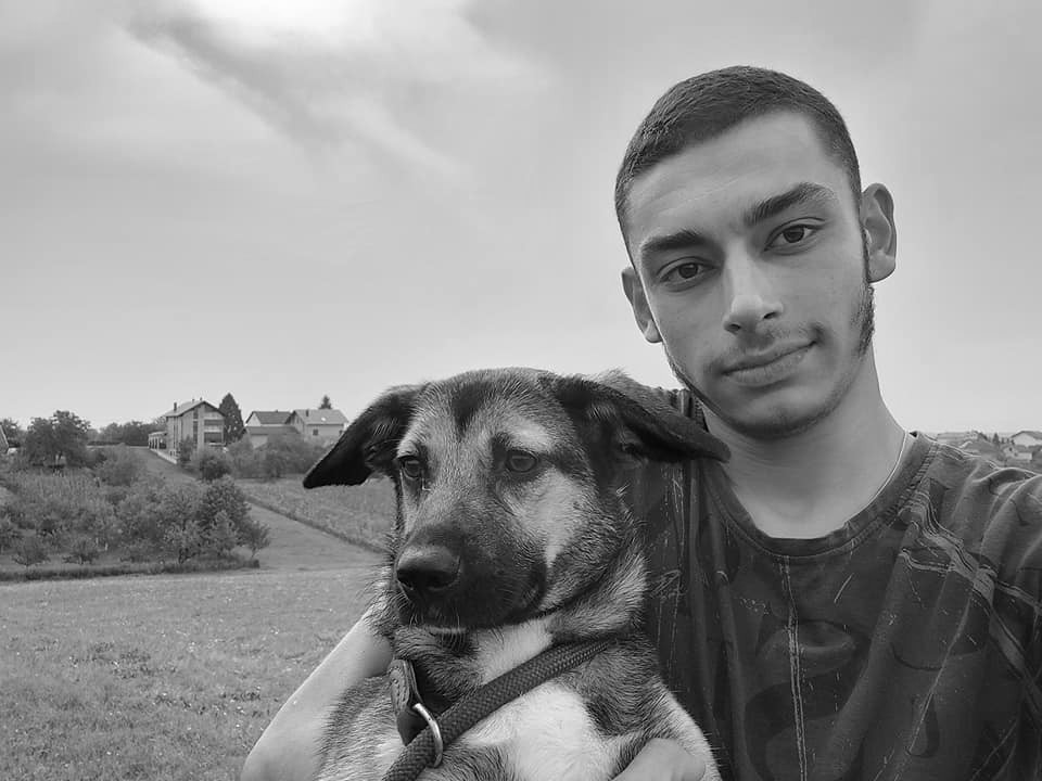 ГОРАН ИСПРАЋЕН У ТИШИНИ: Сахрањен млади заштитник напуштених паса