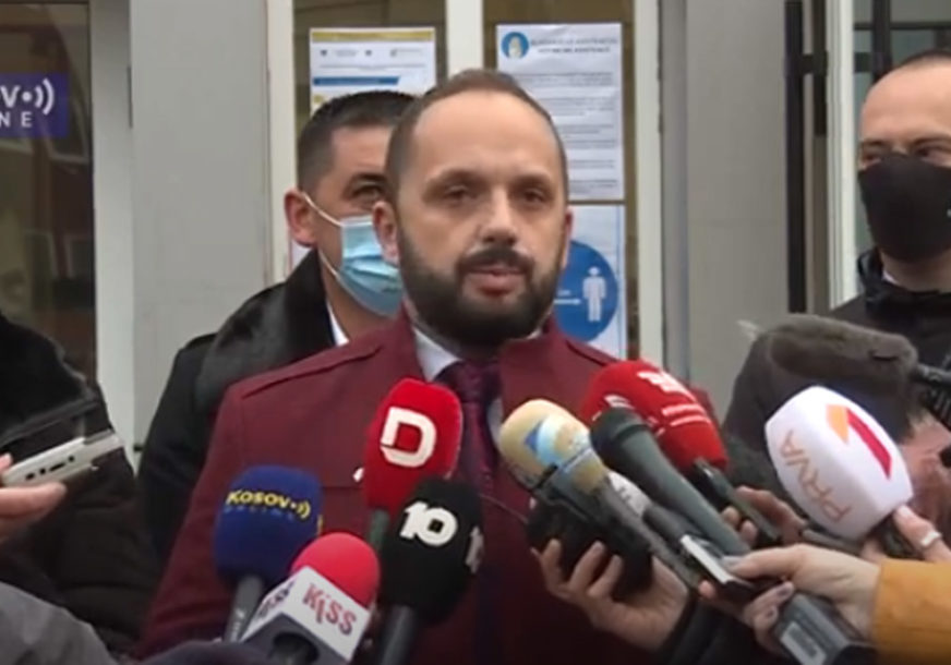 GRAĐANI POSLALI JASNU PORUKU PRIŠTINI: Radojević poručuje da se niko nije prijavio za preregistraciju vozila