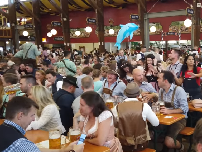 KRIGLA 12 EVRA: Nakon dvije godine pauze, otvoren tradicionalni „Oktoberfest“