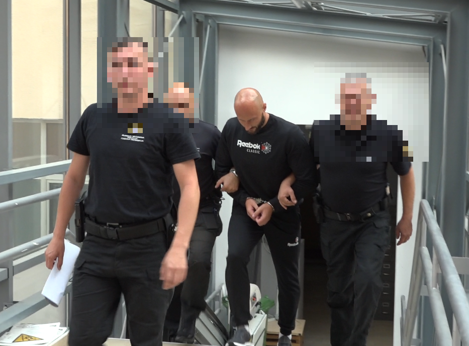 MILJATOVIĆ UHODIO BAŠIĆA: Detalji optužnice protiv Railićeve grupe