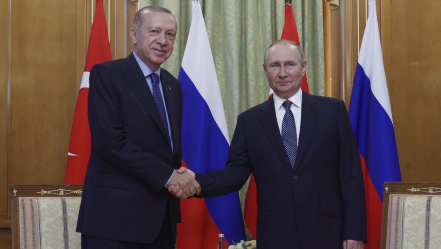 ЕРДОГАН НЕ ГУБИ НАДУ: Моји разговори са Путином могли би да доведу до обнове споразума о житу