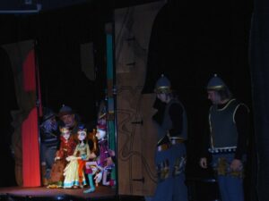 „БАЈКА О ЗАЧАРАНОЈ ЉЕПОТИЦИ“: Позориште „Пинокио“ из Београда отворило 23. Лут фест