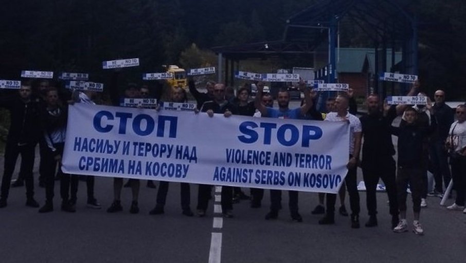 СТОП ТЕРОРУ НАД СРБИМА: Подгоричани блокирали прелаз са лажном државом Косово