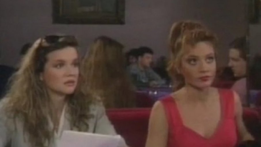 GLUMICA IZ SREĆNIH LJUDI DOŽIVJELA INFARKT: Hitno hospotalizovana u Crnoj Gori