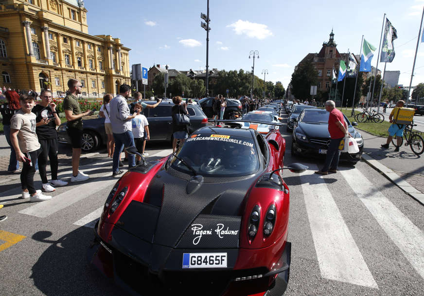 PORŠE SKORO 300.000 KM: Evo koji su najskuplji automobili u BiH