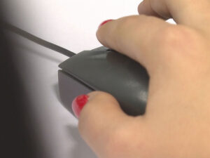 POLA SVIJETA OSTALO BEZ INTERNETA: Problemi sa dva najveća provjadera na planteti