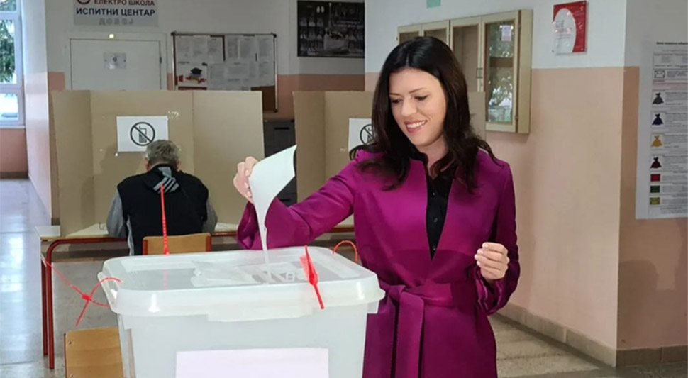 OPŠTI IZBORI: Sanja Vulić glasala u Doboju