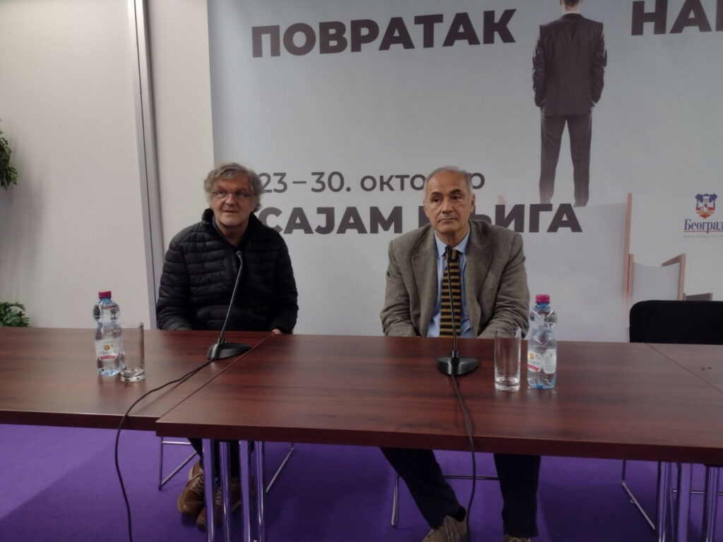 „VIDIŠ LI DA NE VIDIM“: Predstavljena knjiga Emira Kusturice u Beogradu