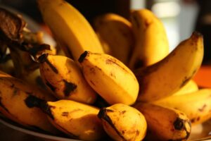 OMILJENO VOĆE MNOGIH: Jeste li znali koje su sve zdravstvene prednosti banana