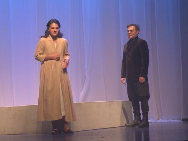 DUGOOČEKIVANA PREMIJERA: Predstava „Hasanaginica“ oduševila publiku u Bijeljini