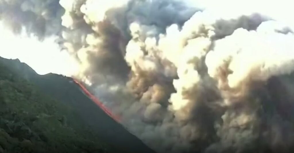 DIM PREKRIO NEBO: Aktivirao se vulkan u Italiji (VIDEO)
