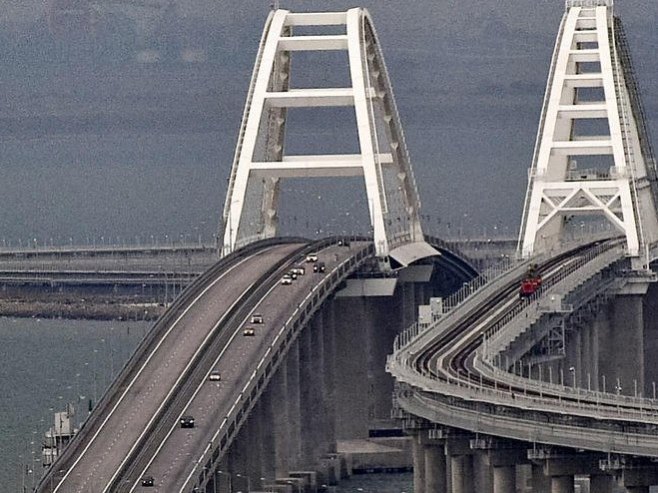 OBNOVLJENE TRASE U OBA PRAVCA: Ponovo autobuski saobraćaj preko Krimskog mosta