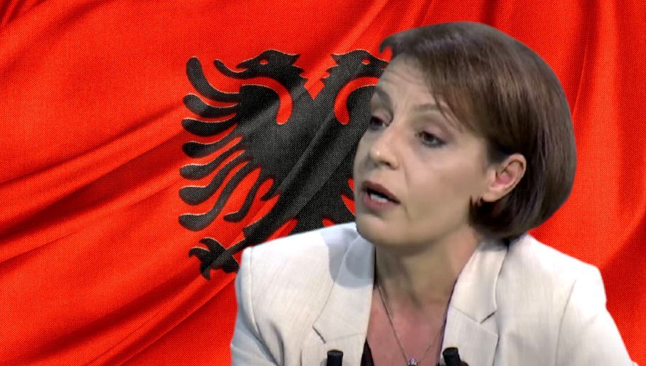 ПОНИЖЕНА ЛАЖНА ДРЖАВА: Премијер Сјеверне Македоније избацио Донику Гервалу из кабинета