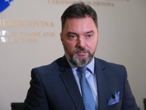 KOŠARAC UPOZORAVA: SDS i PDP žele da ponište mehanizme zaštite Srpske u zajedničkim institucijama BiH.