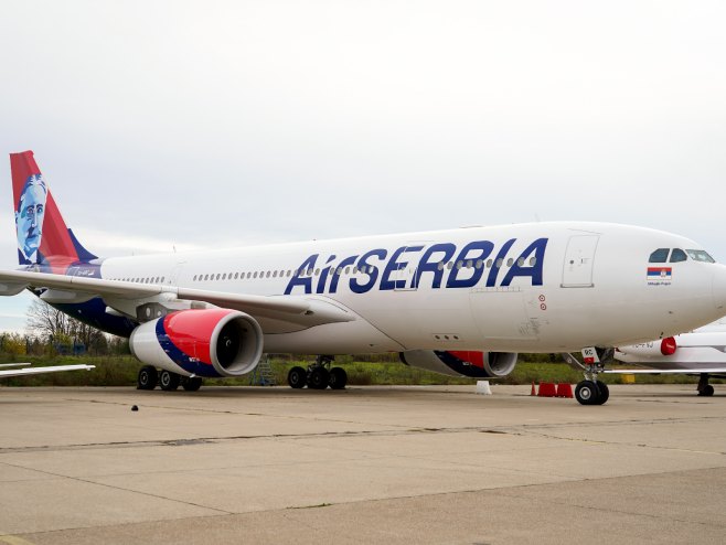 „MIHAJLO PUPIN“ DOLETIO U BEOGRAD: Srbija dobila novi putnički avion
