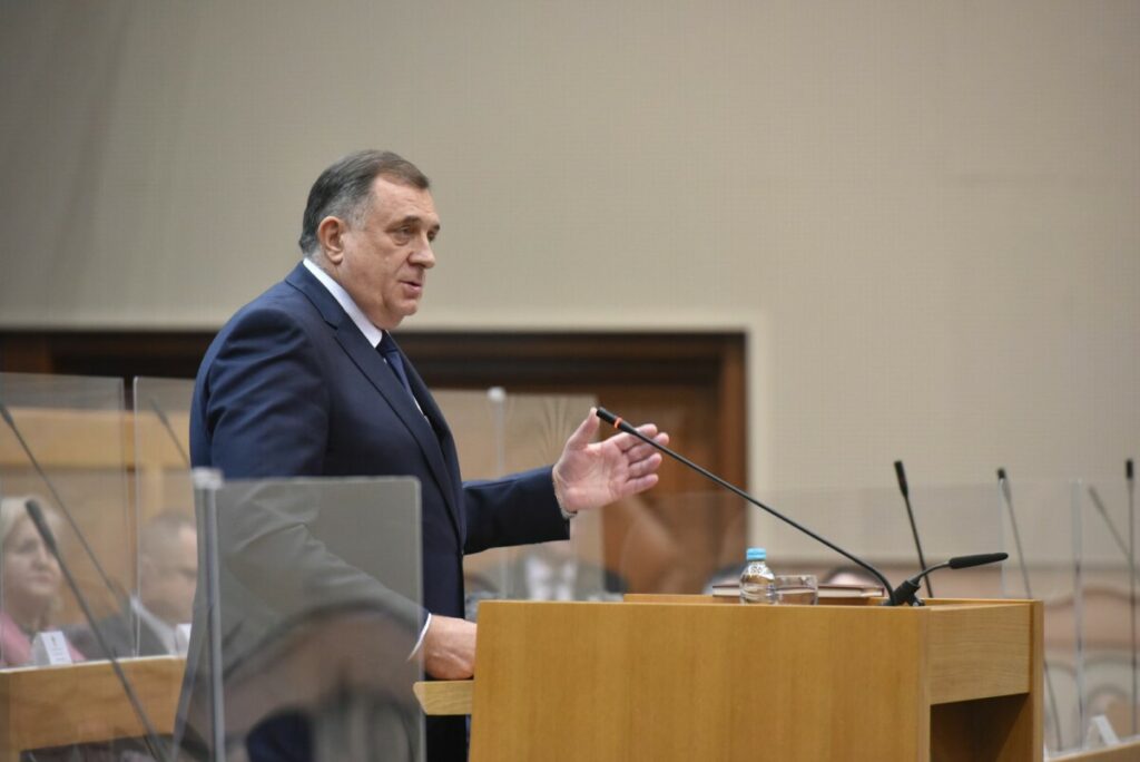 „VAŽNO JE DA IZNESU SVOJ STAV“ Dodik pozvao predstavnike svih parlamentarnih stranaka na konsultacije