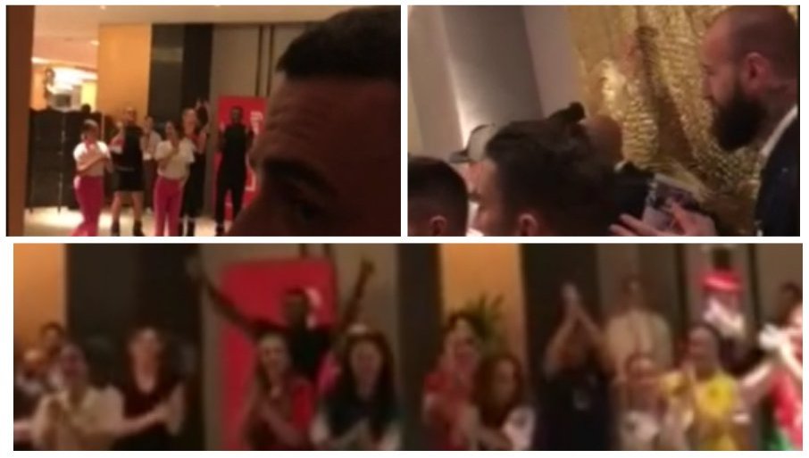 SLIJETANJE „ORLOVA“ U KATAR: Srbija je stigla u Dohu, navijači dočekali Piksija i fudbalere (VIDEO)