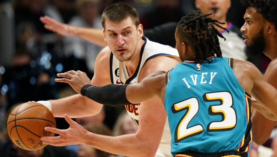 „АПСОЛУТАН КОШАРКАШКА КЛИНИКА“: Јокић сјајним потезом очарао новинаре у Америци (ВИДЕО)