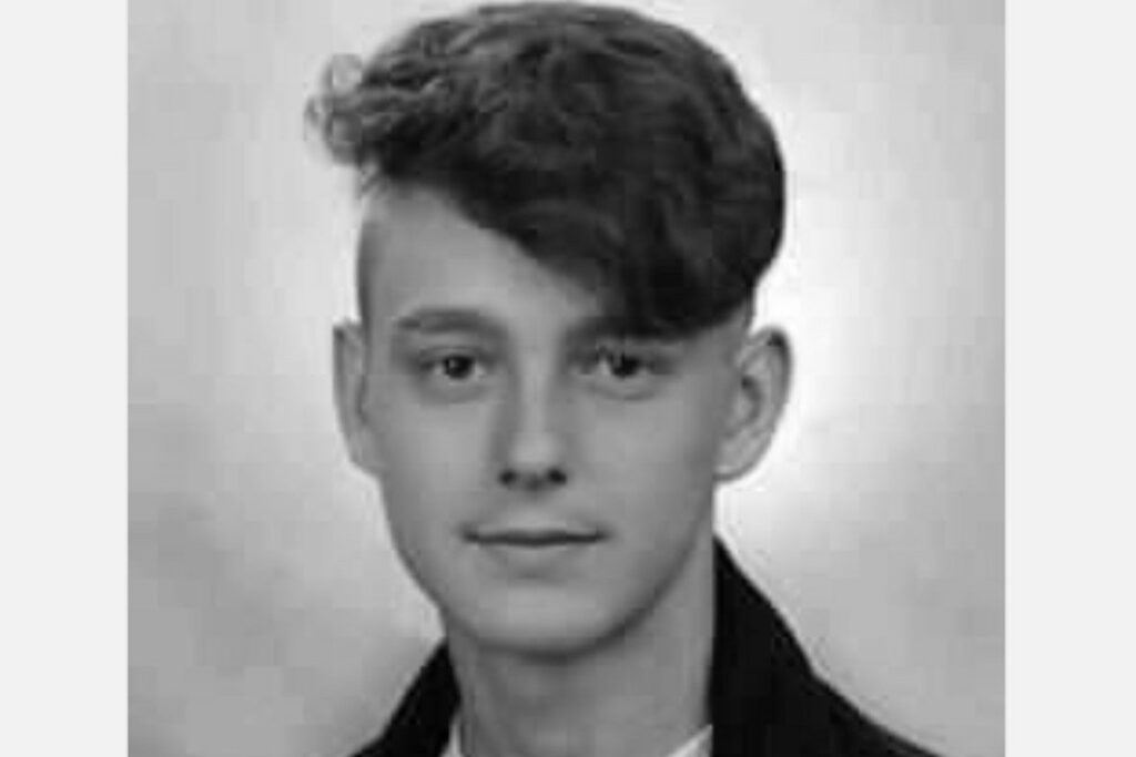 ТРАГЕДИЈА У БОСАНСКОМ ПЕТРОВЦУ: Након тешке болести преминуо Денис Алић