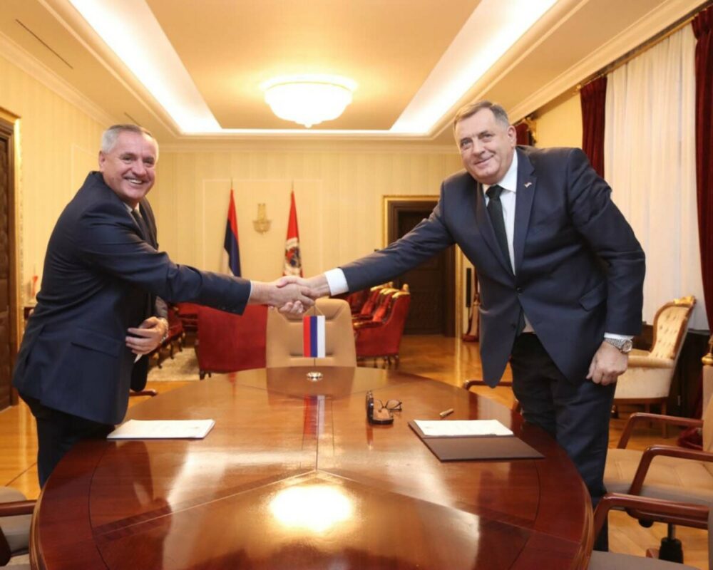 „VIŠKOVIĆ IMA VEĆINU“ Dodik – Odluka o mandataru upućena Narodnoj skupštini