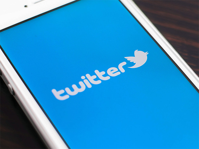 ILON MASK OTKRIO: Koliko će se naplaćivati verifikovani nalozi na Tviteru?