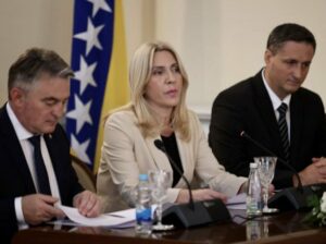 ДА ЛИ ЈЕ БиХ НА ПУТУ КА ЧЛАНСТВУ У НАТО? Цвијановић поновила став Српске Бећировићу