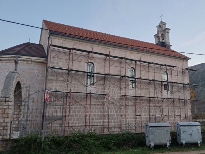 PRIKUPLJENO OKO 150 HILJADA KM: Počela obnova hrama Svetog arhangela Mihaila u Otišiću
