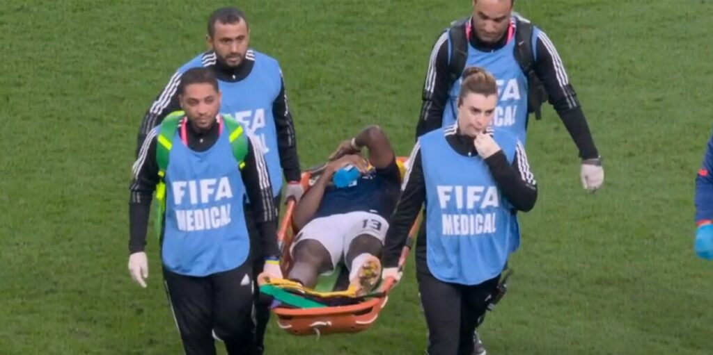 PEH NA MUNDIJALU: Najbolji igrač Ekvadora doživio tešku povredu (FOTO)