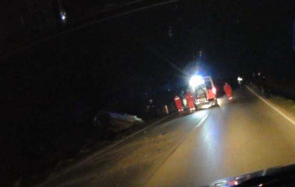 ZAPALIO SE AUTOMOBIL: Obustavljen saobraćaj na putu Podromanija-Pale