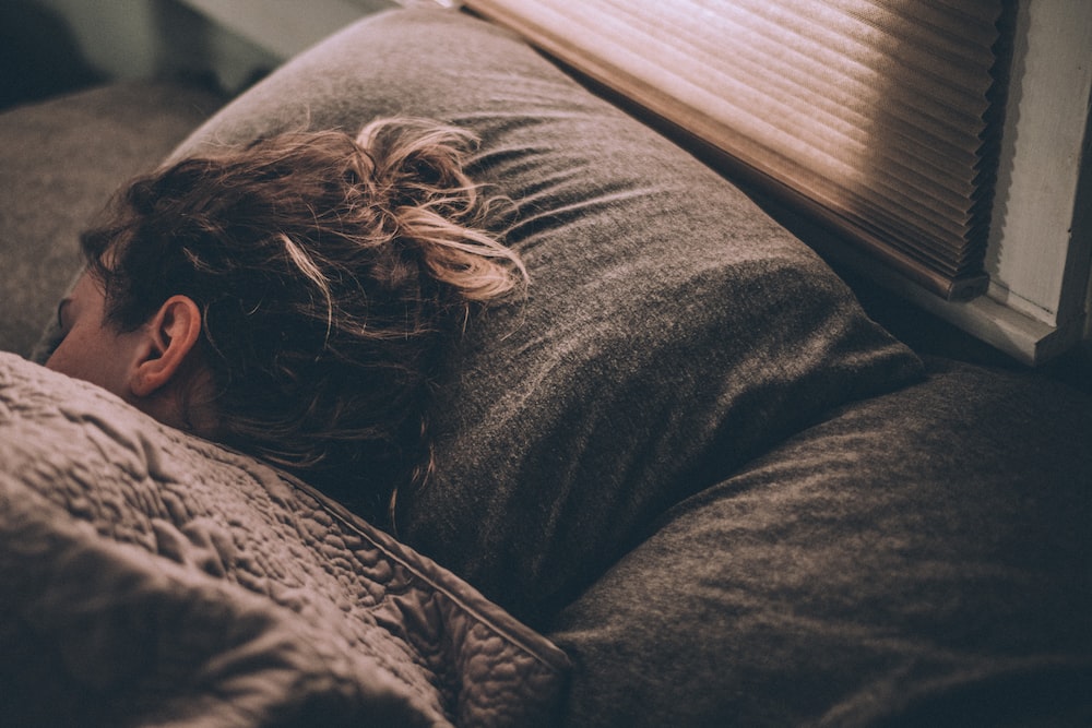 PROBUDITE SE ODMORNI: Koji je najbolji, a koji najgori položaj za spavanje