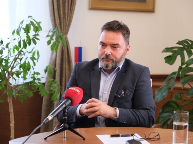 KOŠARAC ČESTITAO AMIDŽIĆU: Nastavljamo sa politikom zaštite interesa Srpske