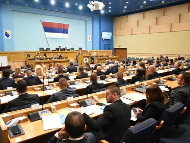 ZAVRŠENO GLASANJE: Poslanici biraju delegate u Vijeću naroda Srpske