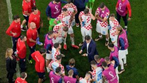 HRVATSKA GLEDA I NE VJERUJE: Zdravko Mamić oduševljen Srbima: „Oni su druga dimenzija, da ih imamo u ekipi – bili bismo u finalu!“