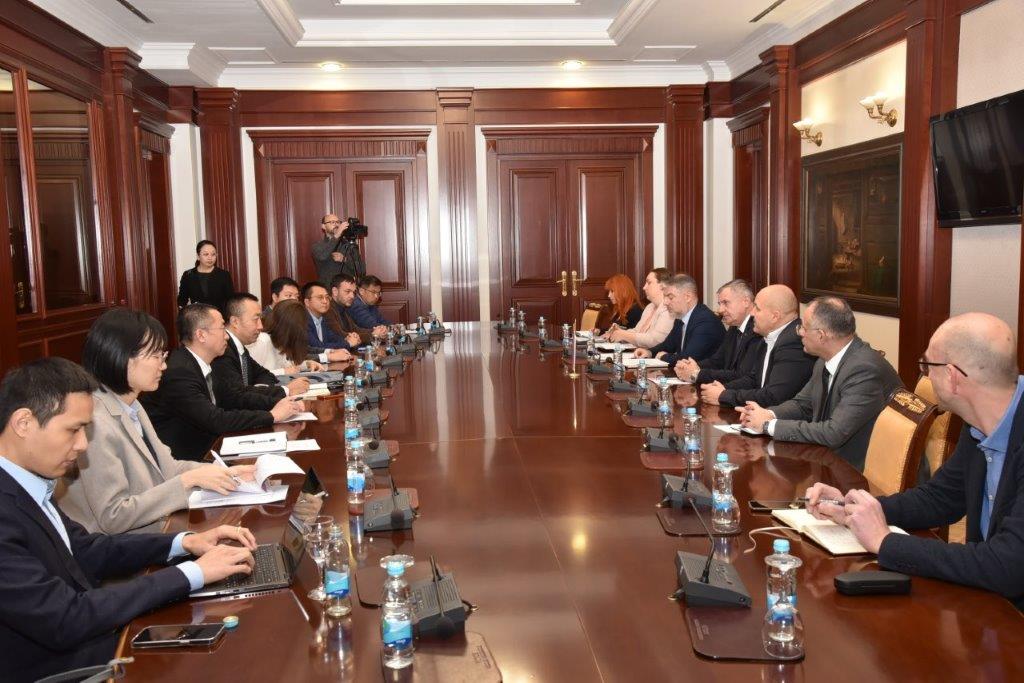 DOBOJ DOBIJA NOVU BOLNICU: Višković sa predstavnicima kineske kompanije razgovarao o dinamici izgradnje