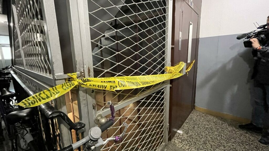 „НОВОСТИ“ САЗНАЈУ: Након пада лифта у згради у Борику хоспитализовано пет пацијената (ФОТО)