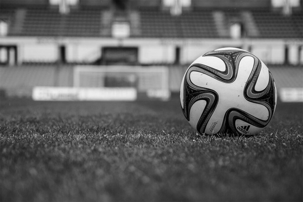 „OTIŠAO SI ANĐELE“: U Vitezu preminuo mladi fudbaler (FOTO)