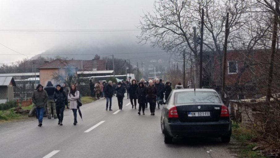 STANJE NA KOSOVU I METOHIJI: Građani Mitrovice za „Novosti“ – Nas optužuju da izazivamo krizu, a oni hapse bez osnova